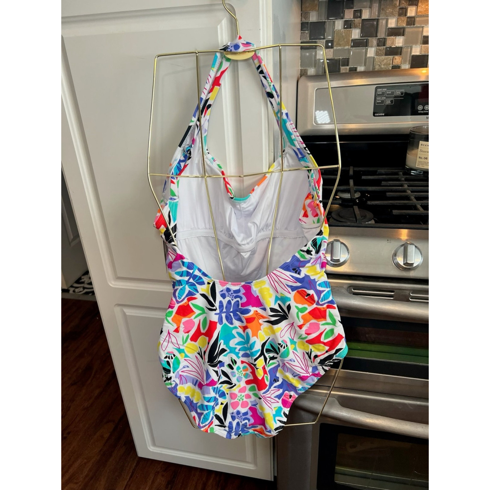 New Caribbean Joe Women's Summer’s Garden Swimsuit - Picture 7 of 7